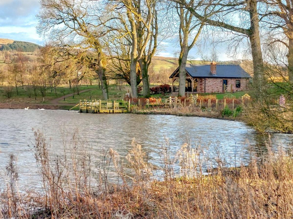 Waters Edge, Talkin Tarn, Nr Brampton Villa Brampton  Exterior photo